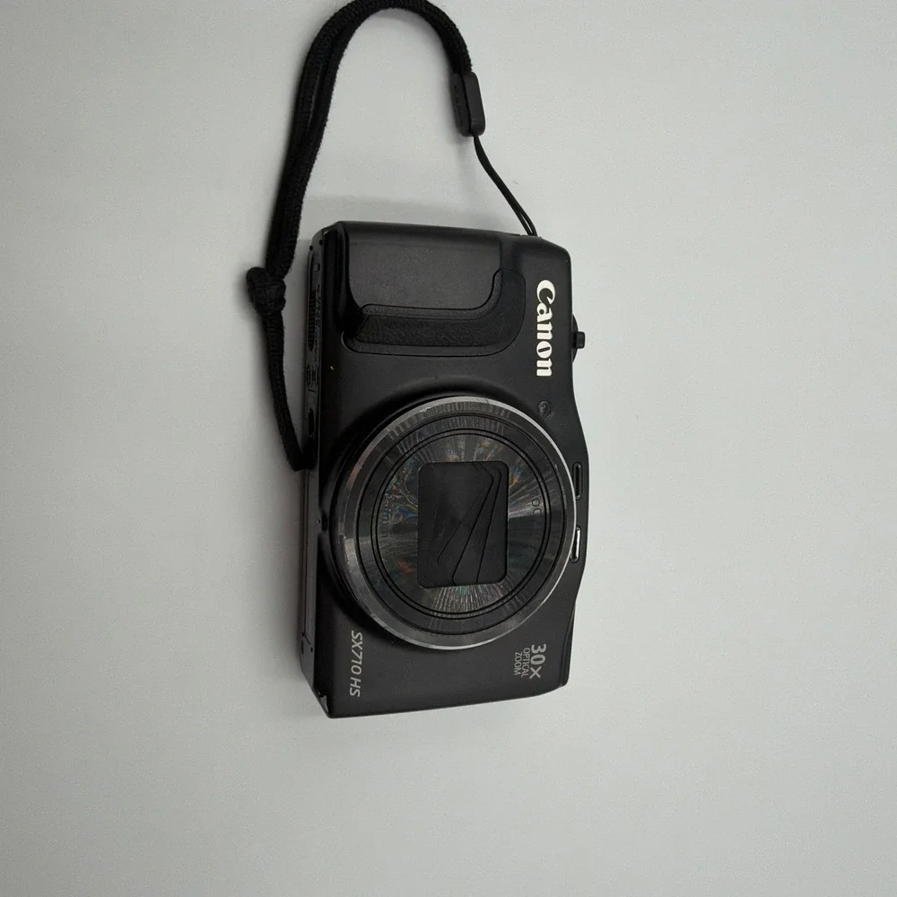 Canon PowerShot SX710 HS Digital Camera Black 20.3MP 30x Zoom